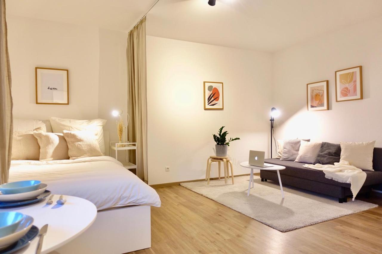 Neu - Gemuetliches Und Modernes Apartment Mit Stellplatz Koblenz  Exterior photo